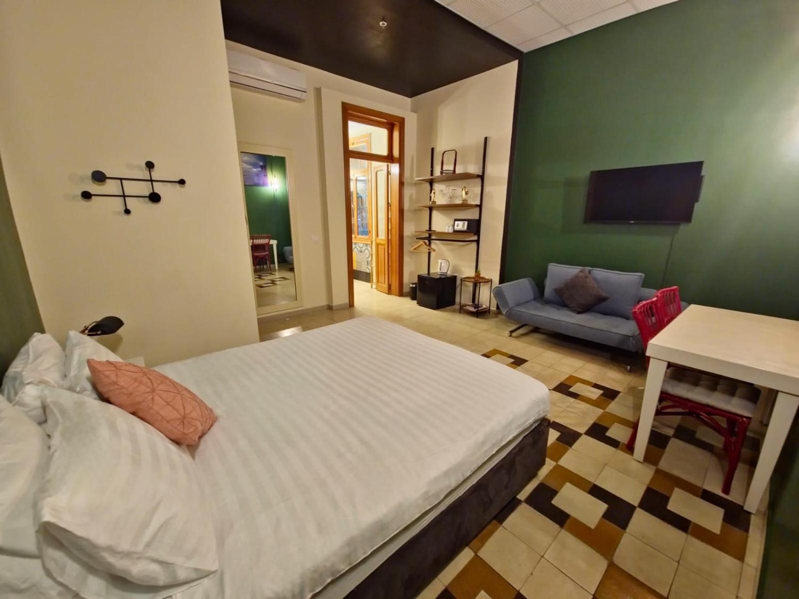 Inta Hotel (Adults Only) Тел Авив Екстериор снимка