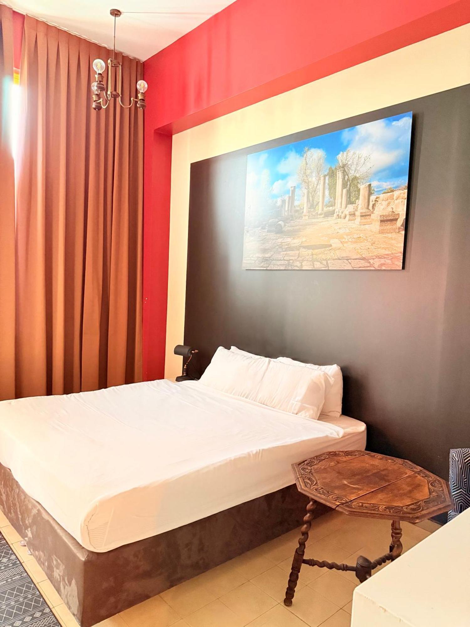 Inta Hotel (Adults Only) Тел Авив Екстериор снимка